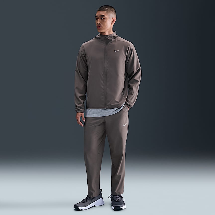 NIKE公式】ナイキ フォーム メンズ Dri-FIT バーサタイル ジャケット